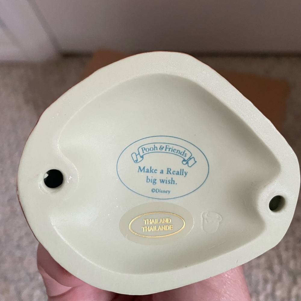 Disney Tigger Ceramic Figurine - Picture 5 of 5